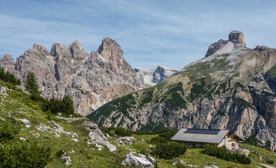 Dolomity