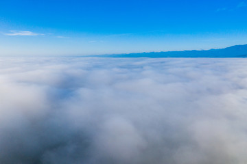 霧の日の空撮