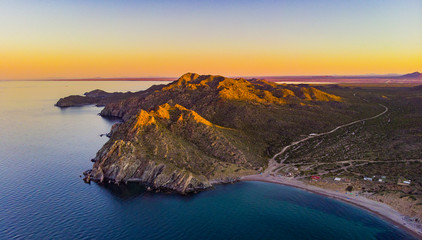 amanecer cerro las cadenas sonora mexico 