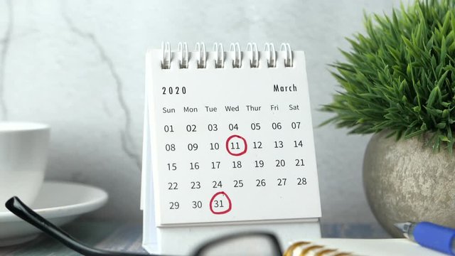 deadline concept with red mark on calendar date 