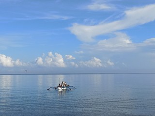 Fototapeta na wymiar Boat on the sea