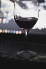 wine and pc contrast