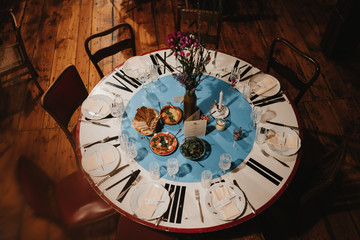 Fototapeta na wymiar vintage Wedding Decoration on Rustic Dining table