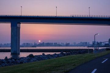 東京若洲の日没風景
