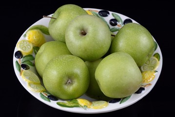 Ripe juicy apples close up
