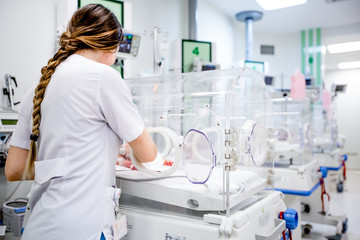 newborn baby, newborn baby intensive care, infant intensive care room, hospital infant intensive...