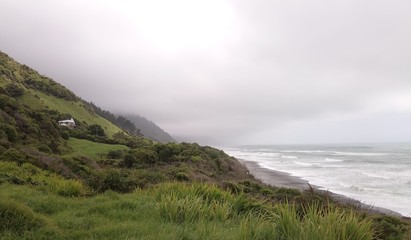 Raues Wetter an der Westk&uuml;ste Neuseeland an der SH67