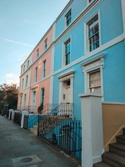 colorful houses in london 