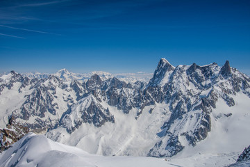 Fototapeta na wymiar Massif du Mont Blanc