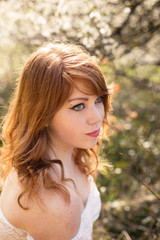 Naklejka premium Portrait femme rousse
