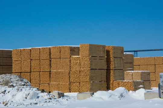Bois d'oeuvre d'un moulin &agrave; scie du Qu&eacute;bec, Canada