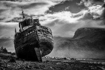Foto auf Alu-Dibond Corpach-Schiffswrack am Loch Linnhe © hardyuno