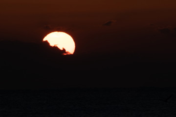 Fototapeta na wymiar beautiful sunrise on the Jeju island