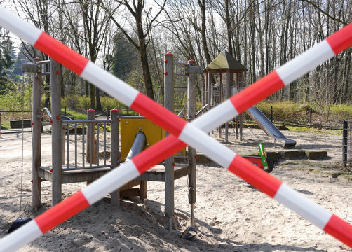 Spielen verboten Spielplatz gesperrt Coronavirus