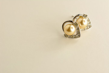 Old Pearl earrings with diamonds