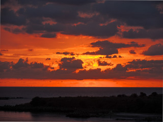 Fototapeta na wymiar early morning sky before sunrise by the black sea constanta romania