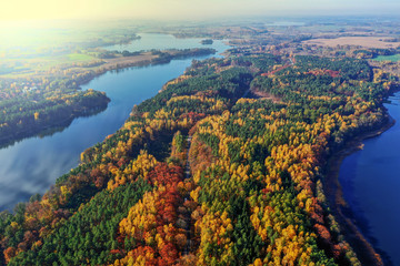 jesień na Mazurach w północno-wschodniej Polsce - obrazy, fototapety, plakaty