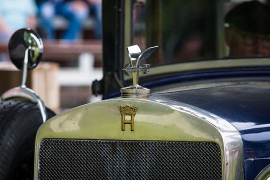 PAAREN IM GLIEN, GERMANY - MAY 23, 2015: Fragment of a vintage car Horch 8 Typ 303. The oldtimer show in MAFZ.