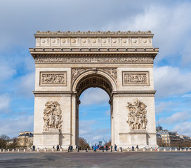 Fototapeta na wymiar Winter view of the Arc de Triomphe at Charles de Gaulle square - Paris, France