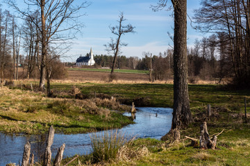 Dolina Górnej Narwi. Rzeka Mieńka. Wiosna na Podlasiu. Polska © podlaski49