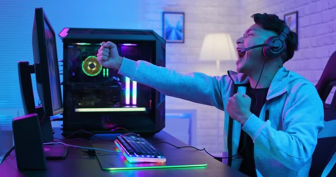 cyber sport gamer playing game
