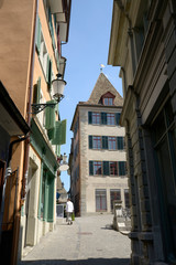 ruelle dans la vieille ville de Zurich en été - Suisse
