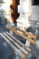  Bench 