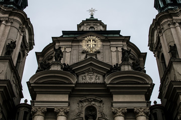 Fototapeta na wymiar Facade of an old beautiful church in Prague
