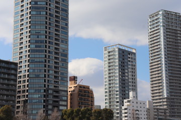 Fototapeta na wymiar Urban Architechture in Ueno, Tokyo, Japan