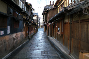 Fototapeta na wymiar Kyoto,Japan-February 27, 2020: Gion Kiritooshi street after the rain in the morning