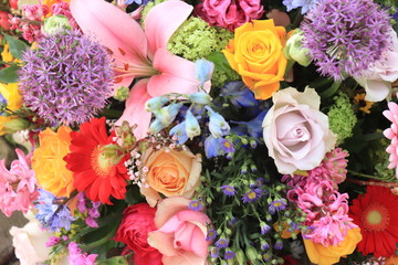 Colorful wedding flowers
