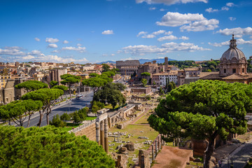 Sep 26/2017 Sky line of Rome look from Altare della Patria terrace during morning, Italy 