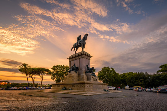 Giuseppe Garibaldi Monument during sunset, Rome, Italy