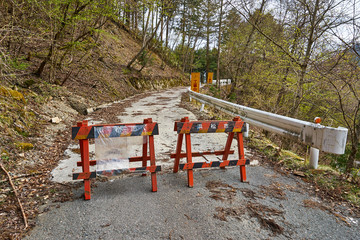 静岡県　青崩峠へ続く林道終点
