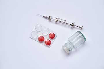 glass syringer retro,pills and jar