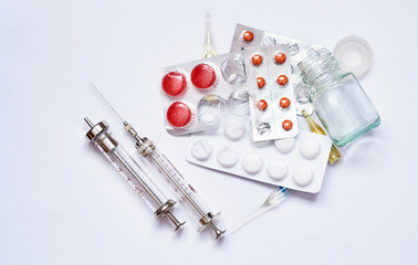 glass syringer retro,pills and jar