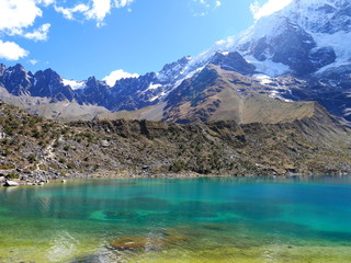 Naklejka na ściany i meble lake in mountains - humantay lake