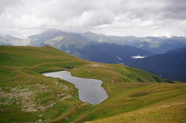 Obraz premium Beautiful snowy mountains of the Caucasus