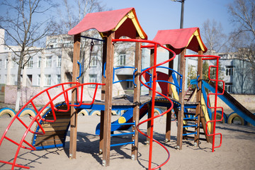 Fototapeta na wymiar Children's playground in the yard in Kiev in Ukraine