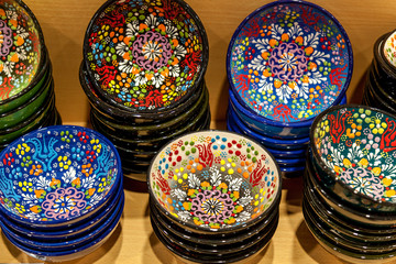 Traditional Turkish ceramics on the market