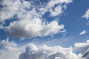 Fototapeta na wymiar Cloud in the blue sky. A beautiful clouds against the blue sky background. Beautiful cloud pattern in the sky.