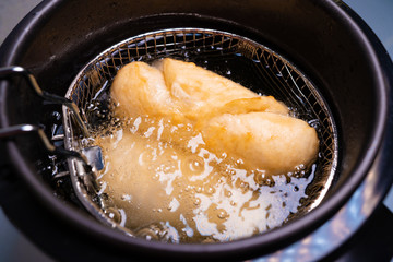 in mini deep fryer for home cook sausage rolls