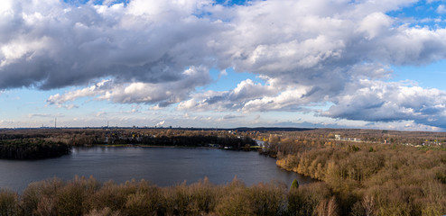 Obraz premium Sechs-Seenplatte recreation area in Duisburg, North Rhine-Westphalia, Germany