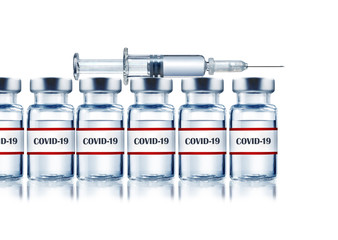  Spritze ind Impfstoff gegen das Covid-19 Virus