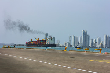 Obraz premium Goods across the ocean. Freight ship.ferry boat