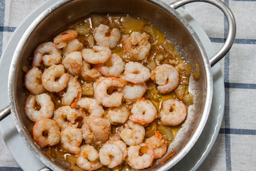 prawns on garlic sauce