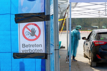 Coronavirus Test am Drive-In, Nürtingen, Baden Württemberg