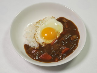 目玉カレー