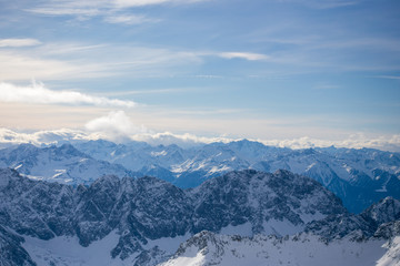 Obraz premium High alpine mountains with snow in Germany and blue beautiful sky