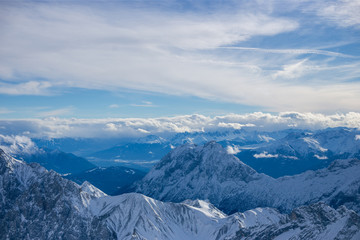 Fototapeta na wymiar High alpine mountains with snow in Germany and blue beautiful sky